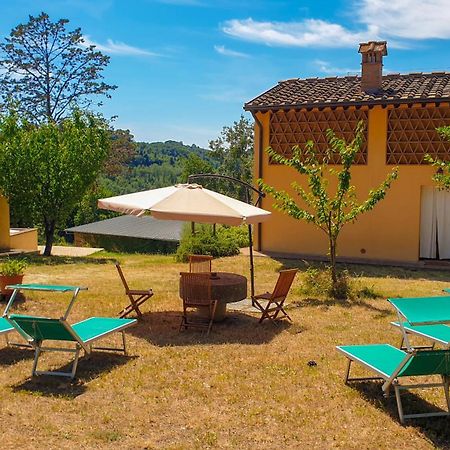 Maison d'hôtes Agriturismo Podere Le Tombe à Palaia Extérieur photo