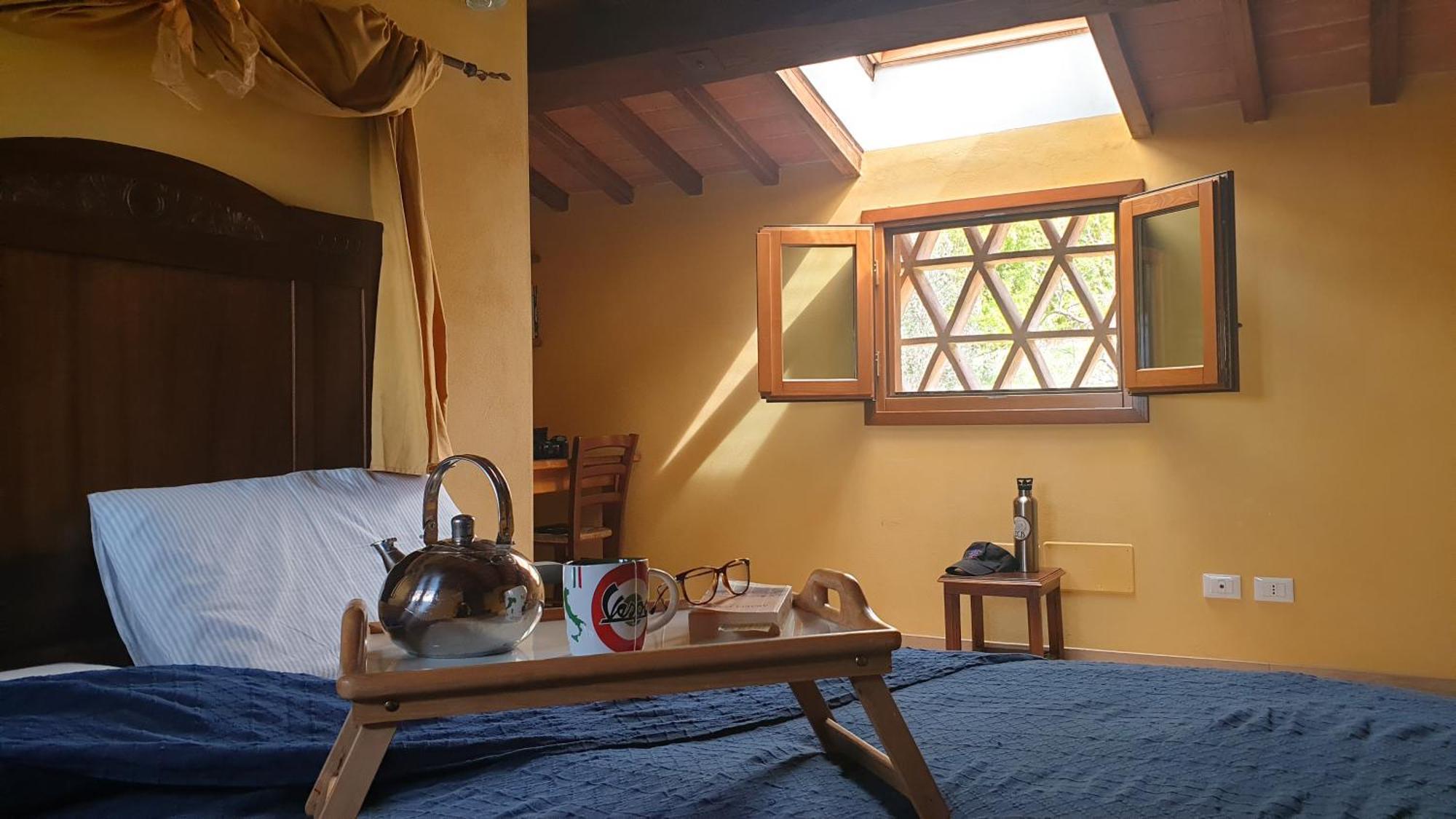 Maison d'hôtes Agriturismo Podere Le Tombe à Palaia Extérieur photo