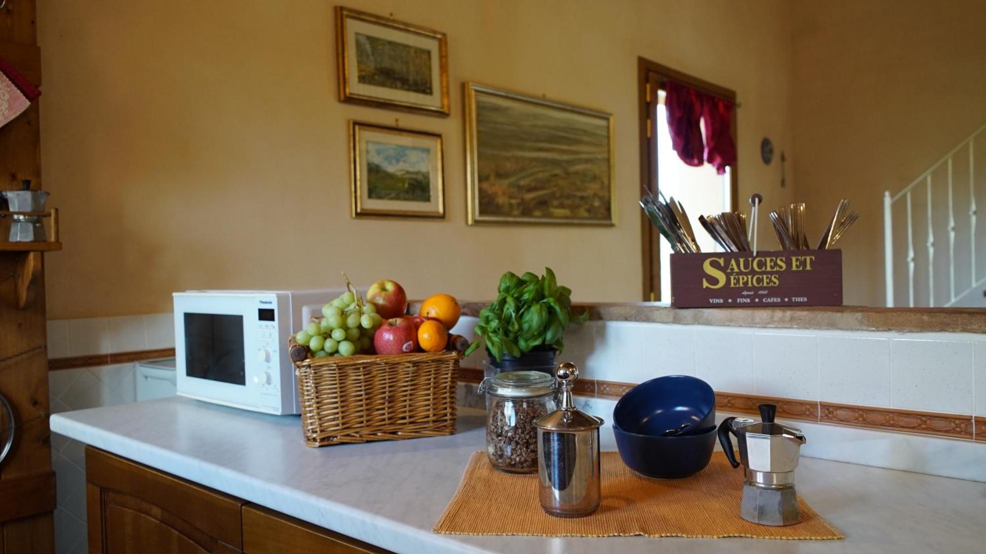 Maison d'hôtes Agriturismo Podere Le Tombe à Palaia Extérieur photo