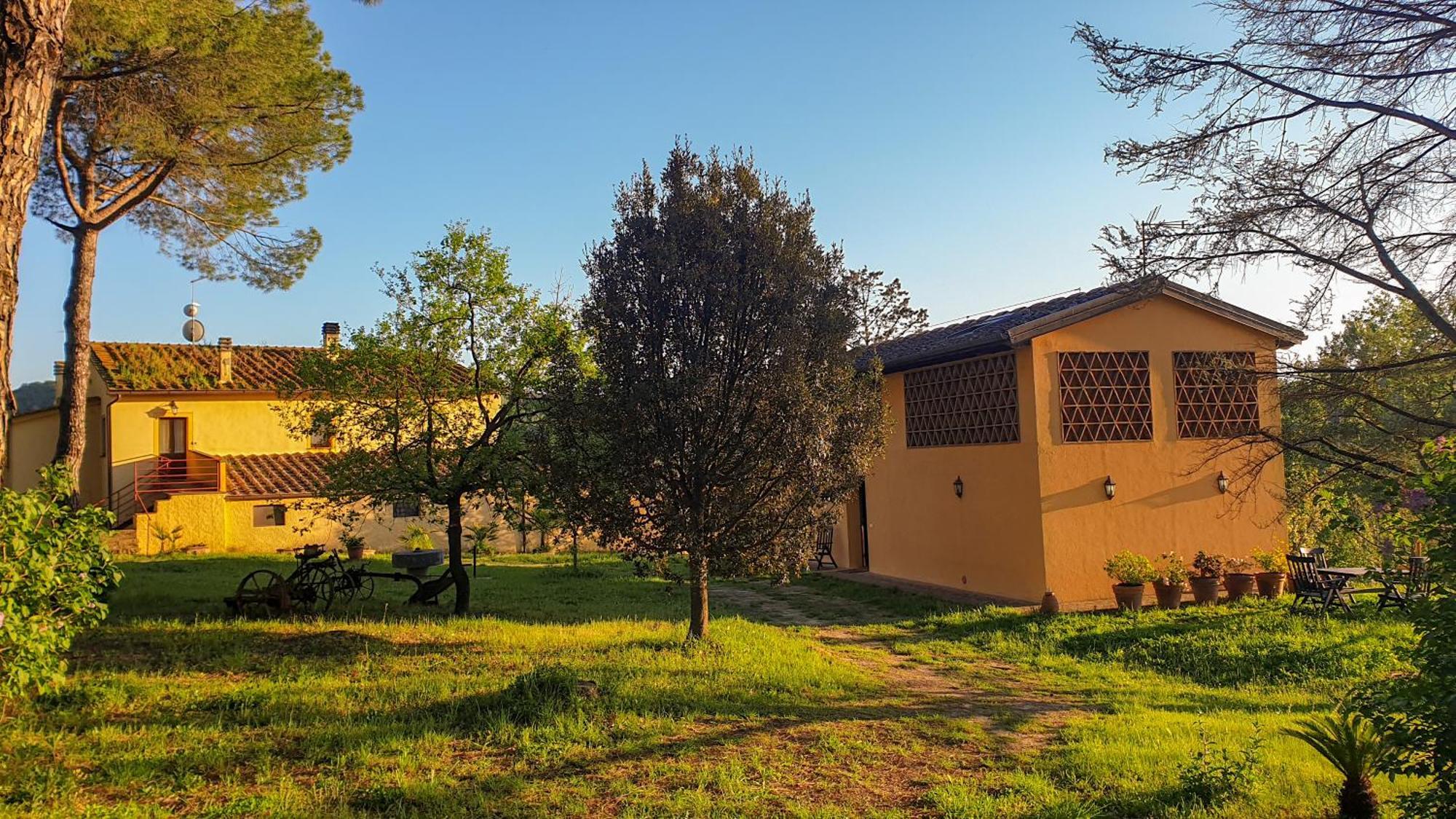 Maison d'hôtes Agriturismo Podere Le Tombe à Palaia Extérieur photo