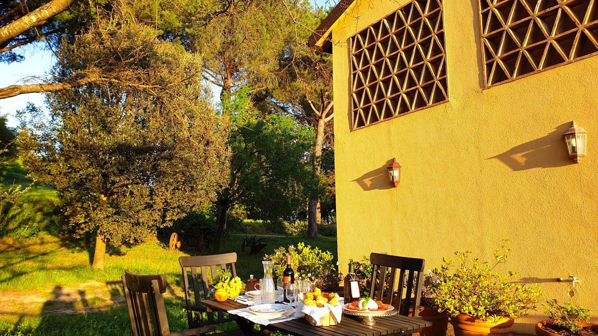 Maison d'hôtes Agriturismo Podere Le Tombe à Palaia Extérieur photo