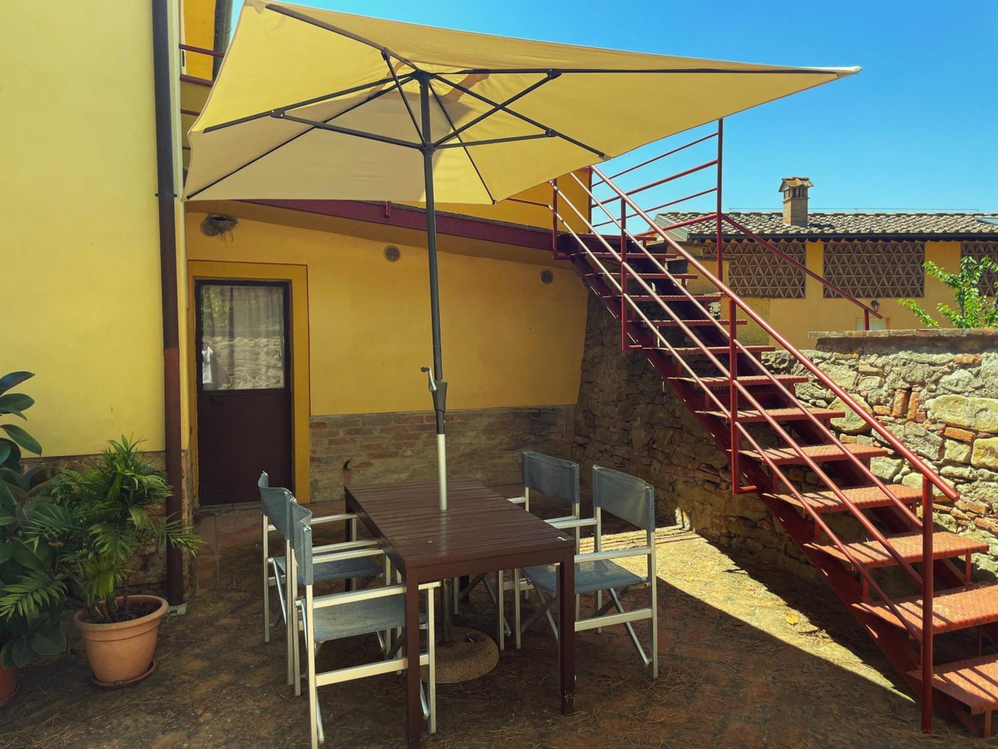 Maison d'hôtes Agriturismo Podere Le Tombe à Palaia Chambre photo