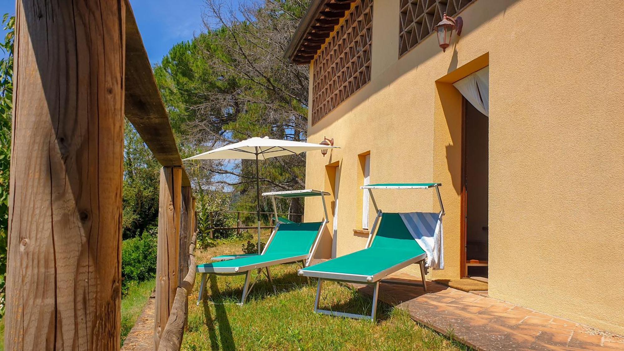 Maison d'hôtes Agriturismo Podere Le Tombe à Palaia Extérieur photo