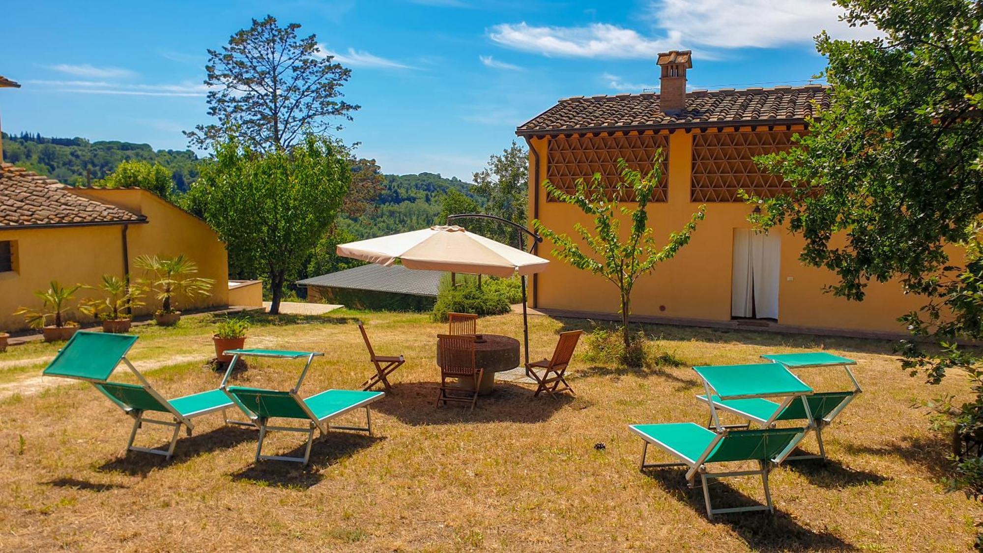 Maison d'hôtes Agriturismo Podere Le Tombe à Palaia Extérieur photo